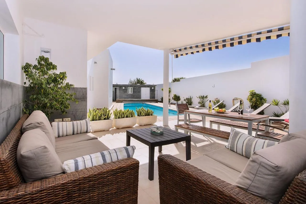 Las Perseidas Costa Teguise Villa